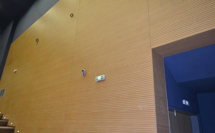 河南濮陽文化中心槽木吸音板聲學(xué)工程-2 河南濮陽文化中心槽木吸音板聲學(xué)工程-2